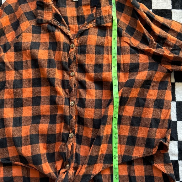 Plaid button down - Picture 7 of 8